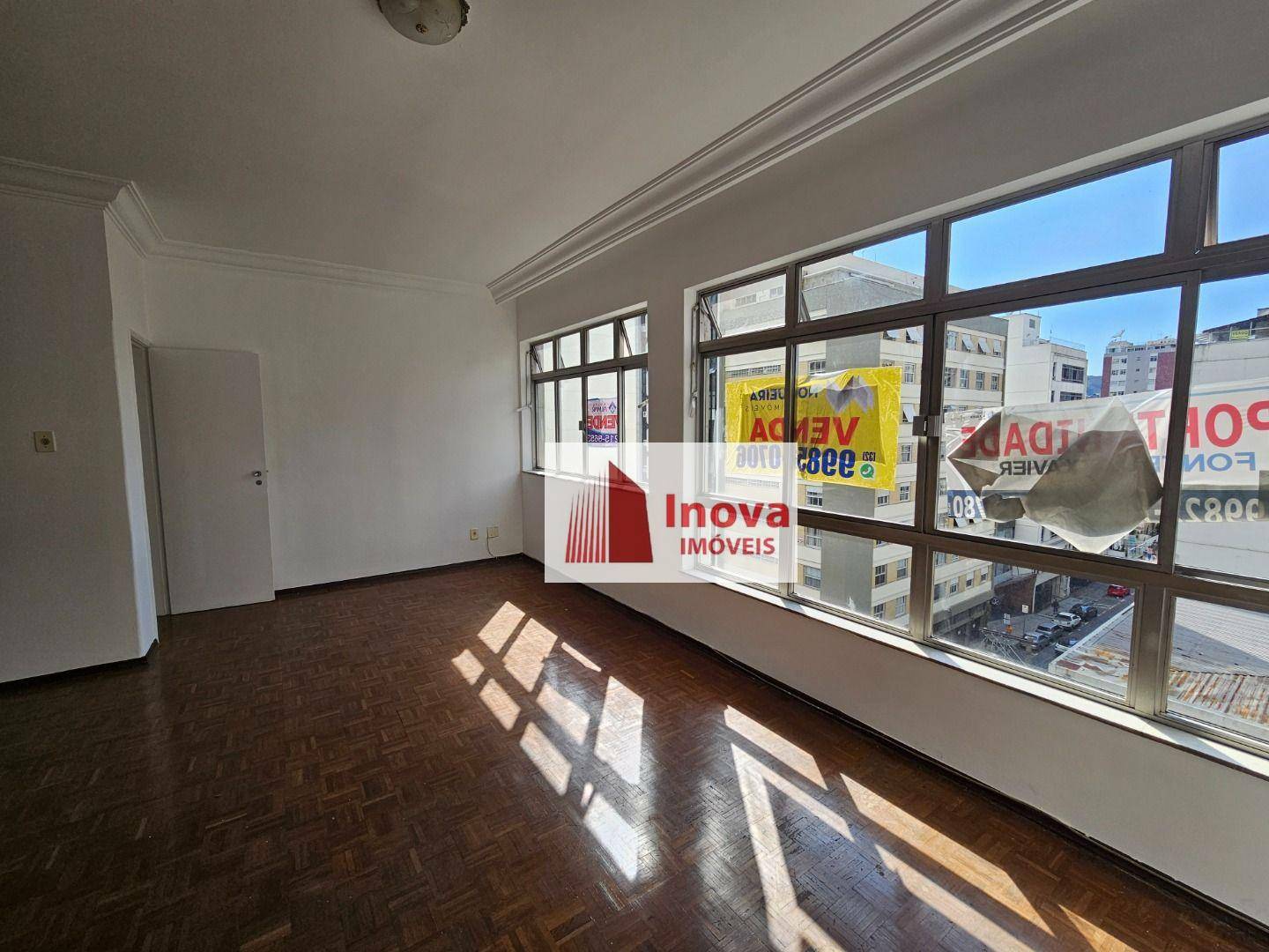 Apartamento à venda com 4 quartos, 200m² - Foto 7