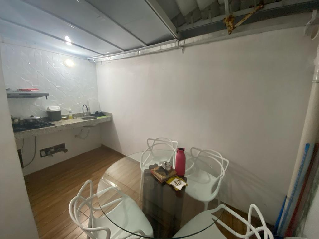 Apartamento à venda com 3 quartos, 90m² - Foto 13