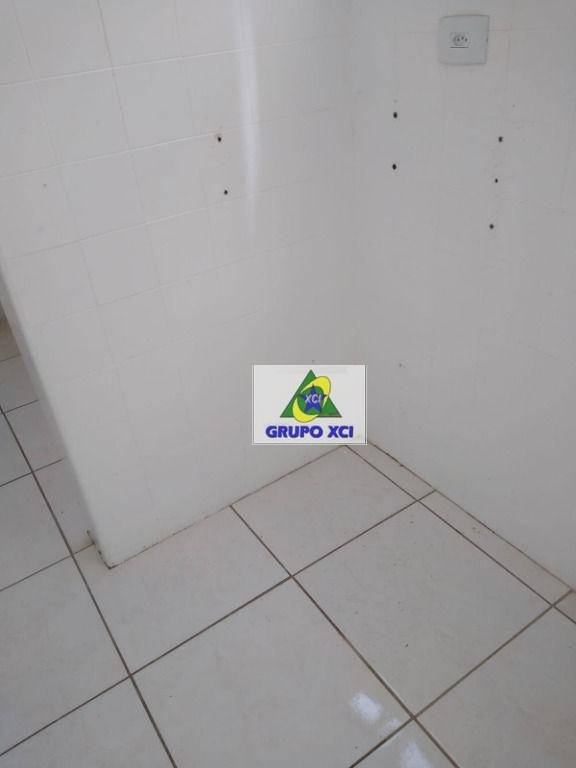 Apartamento à venda com 3 quartos, 119m² - Foto 46