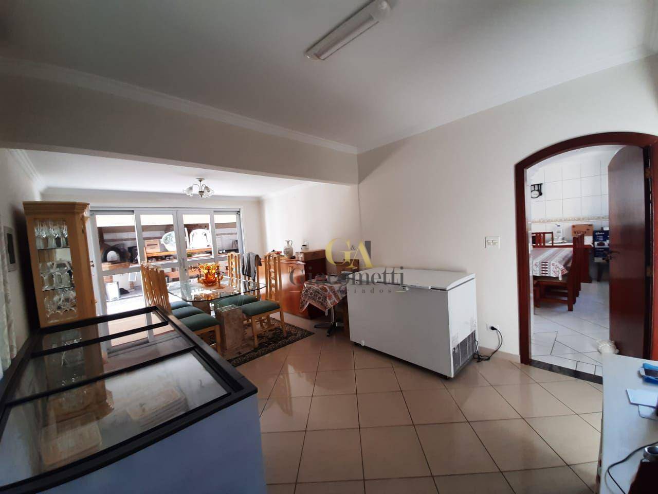 Casa de Condomínio à venda com 4 quartos, 353m² - Foto 11