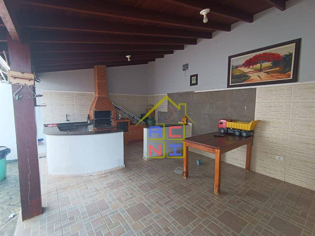 Sobrado à venda e aluguel com 3 quartos, 180m² - Foto 24