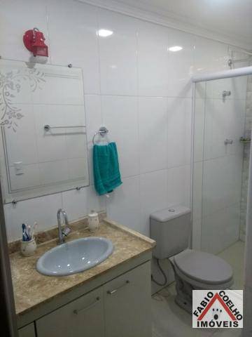 Apartamento à venda com 2 quartos, 67m² - Foto 6