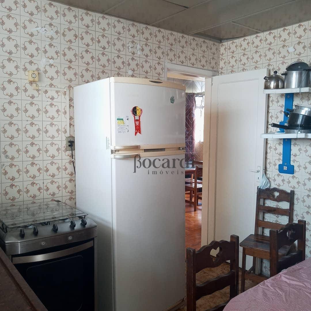 Apartamento à venda com 3 quartos, 120m² - Foto 3