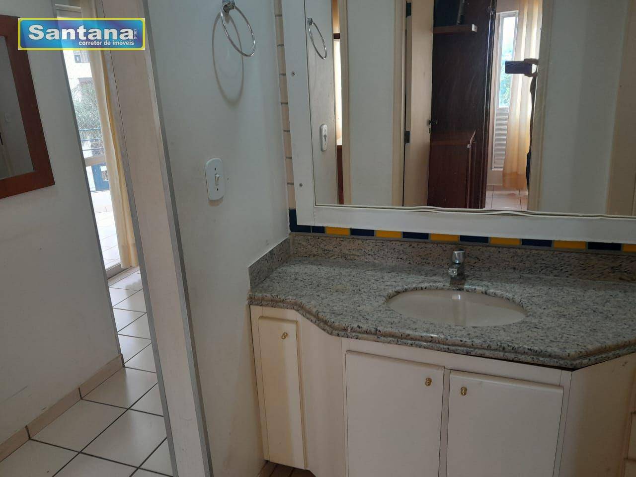 Apartamento à venda com 2 quartos, 69m² - Foto 32