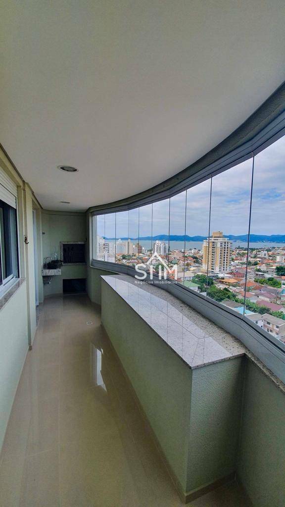 Apartamento à venda com 2 quartos, 78m² - Foto 4