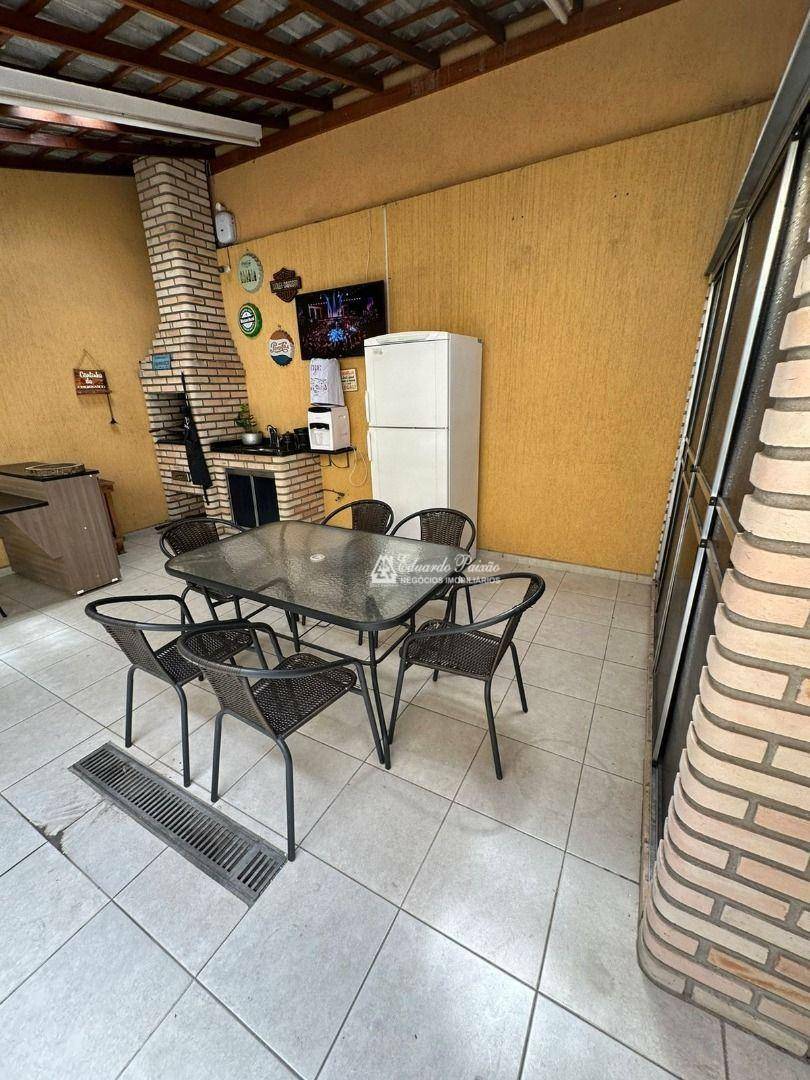 Sobrado à venda com 3 quartos, 220m² - Foto 45