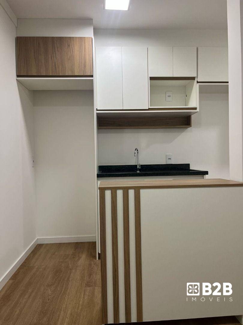 Apartamento à venda com 2 quartos, 60m² - Foto 10
