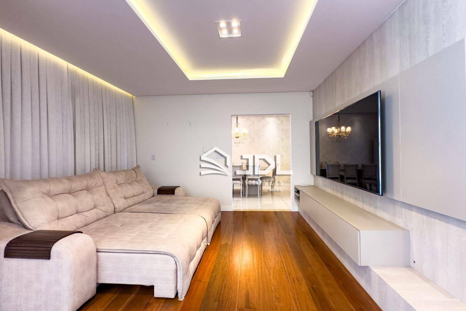 Casa à venda com 3 quartos, 269m² - Foto 22
