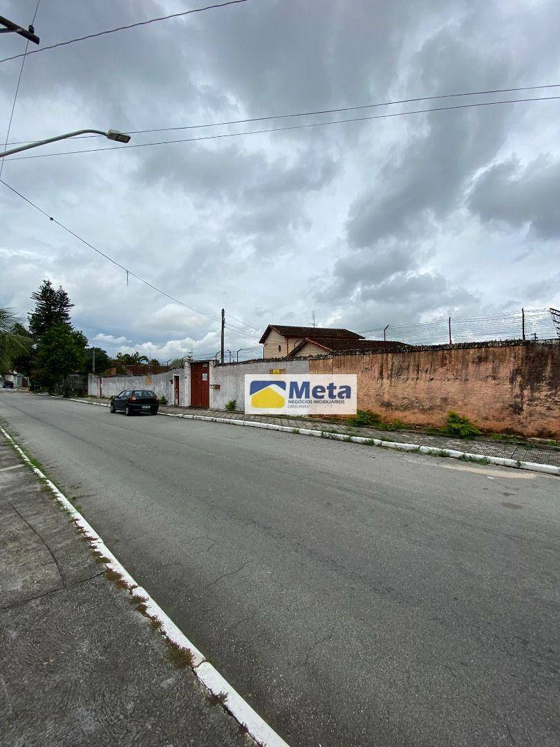 Sobrado à venda com 3 quartos, 500m² - Foto 3