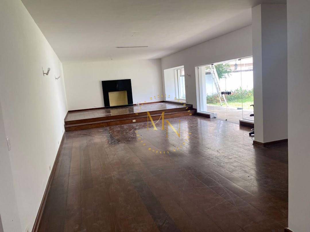 Casa à venda e aluguel com 4 quartos, 450m² - Foto 2