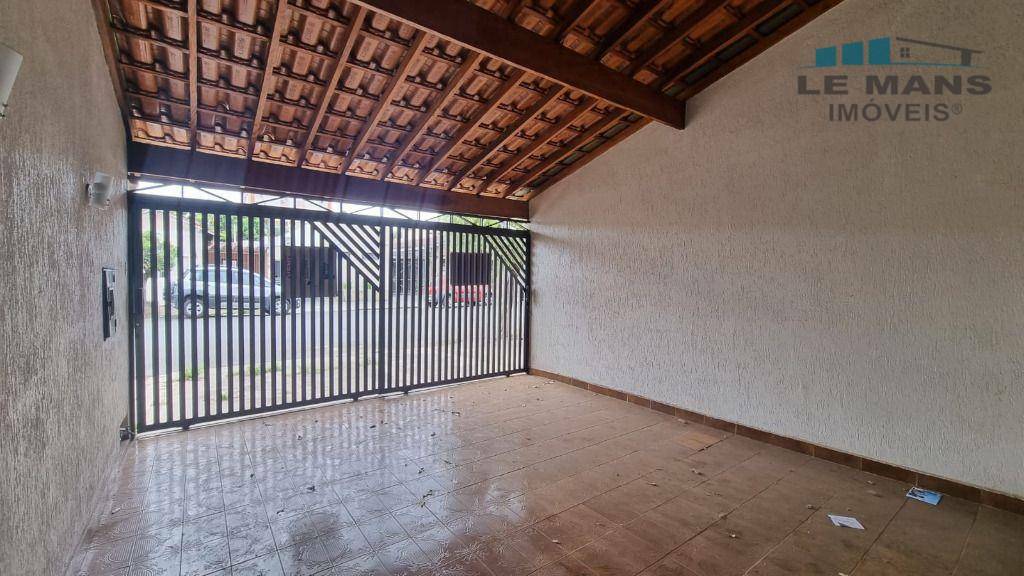 Casa à venda com 2 quartos, 107m² - Foto 3