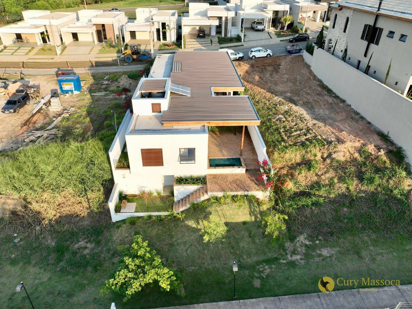 Casa de Condomínio à venda com 3 quartos, 218m² - Foto 28