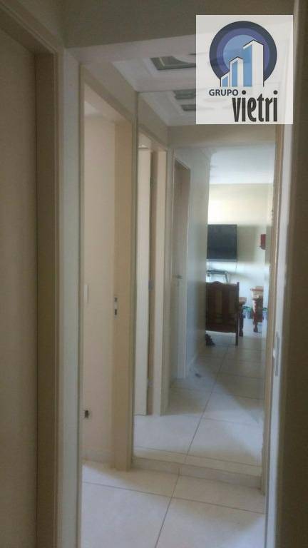 Apartamento à venda com 3 quartos, 68m² - Foto 13