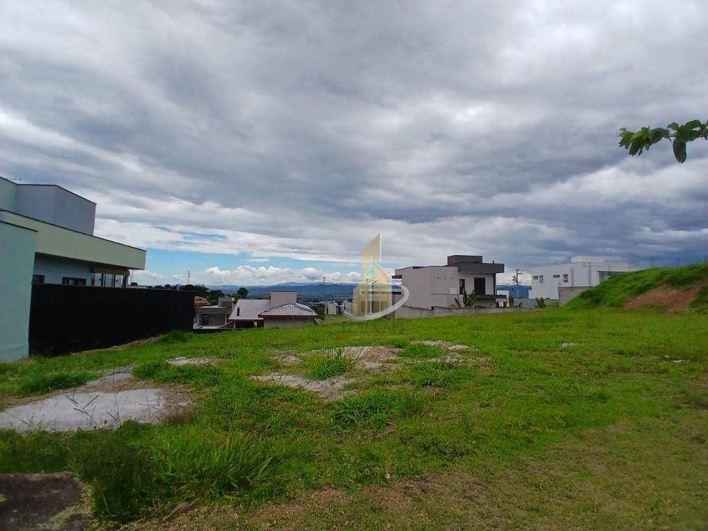 Loteamento e Condomínio, 360 m² - Foto 1