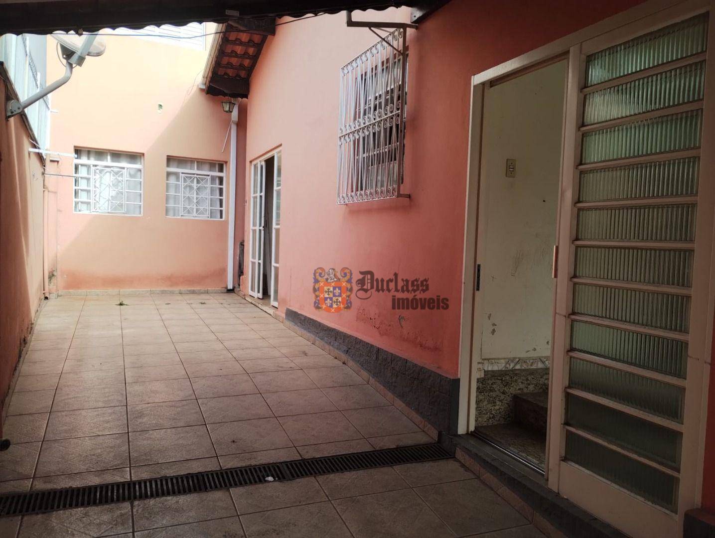 Casa à venda com 5 quartos, 165m² - Foto 7