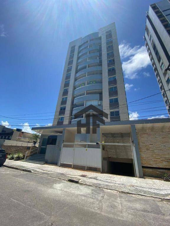 Apartamento à venda com 4 quartos, 150m² - Foto 2