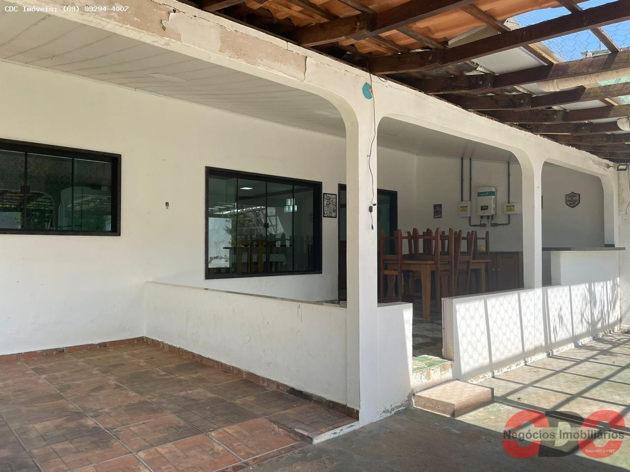 Casa para alugar com 3 quartos, 450m² - Foto 18