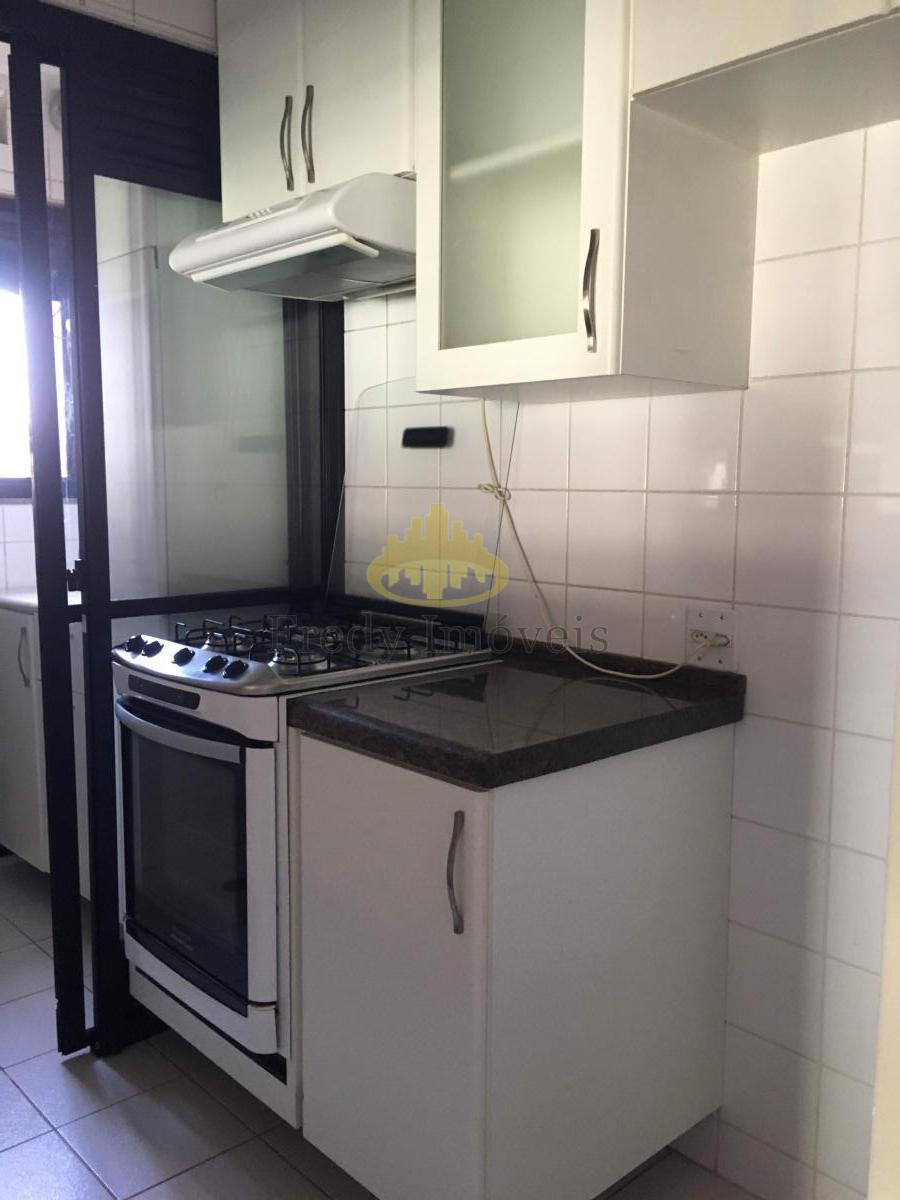 Apartamento à venda com 2 quartos, 84m² - Foto 21