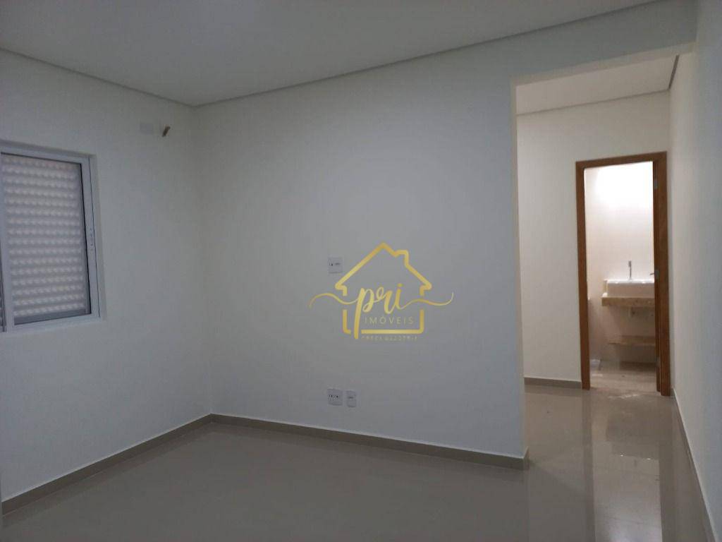 Casa à venda com 3 quartos, 270m² - Foto 4