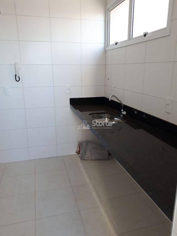 Apartamento à venda com 3 quartos, 79m² - Foto 13