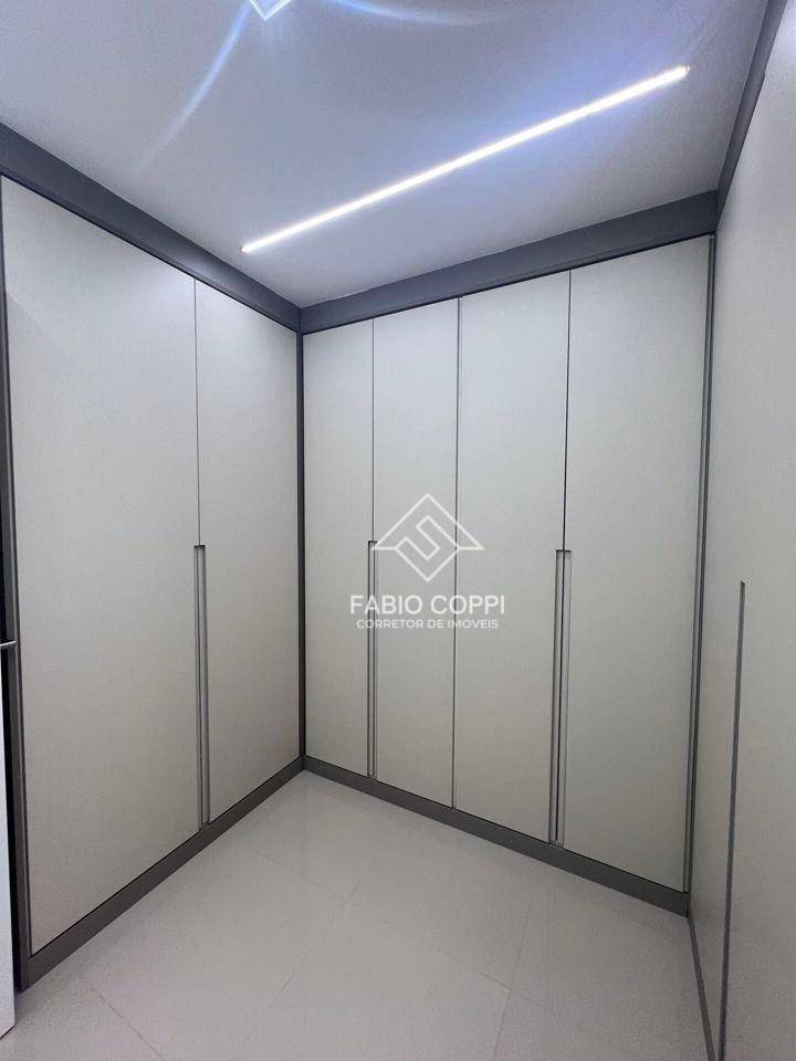 Apartamento à venda com 3 quartos, 159m² - Foto 10