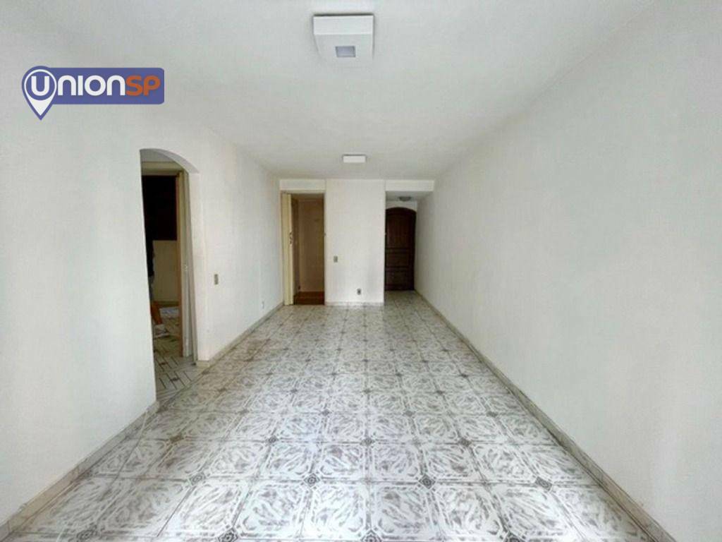 Apartamento à venda com 2 quartos, 64m² - Foto 3