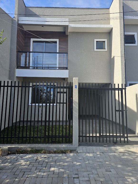 Sobrado à venda com 3 quartos, 92m² - Foto 1