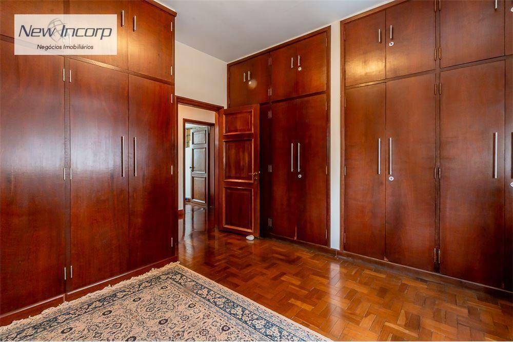 Apartamento à venda com 3 quartos, 243m² - Foto 11