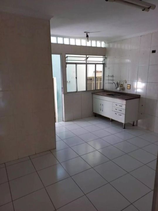 Sobrado à venda com 2 quartos, 100m² - Foto 25