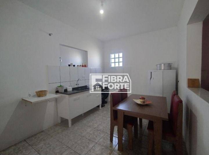 Casa à venda com 3 quartos, 195m² - Foto 12