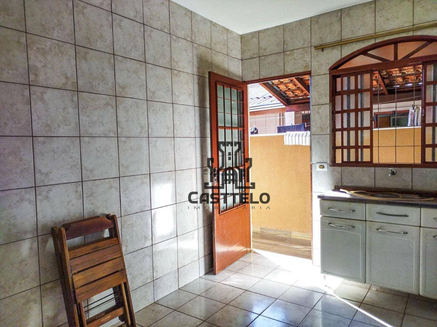 Casa à venda com 3 quartos, 100m² - Foto 20