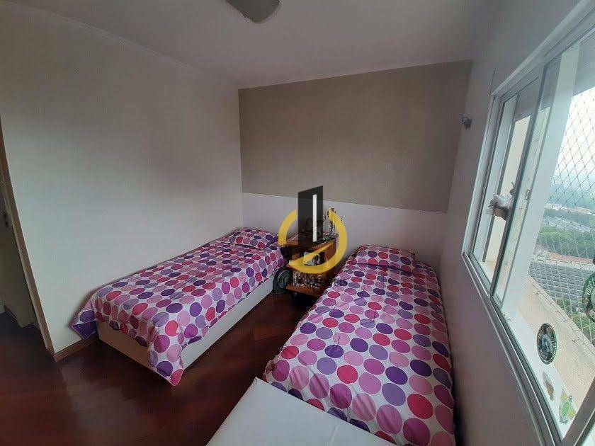 Apartamento à venda com 3 quartos, 202m² - Foto 34