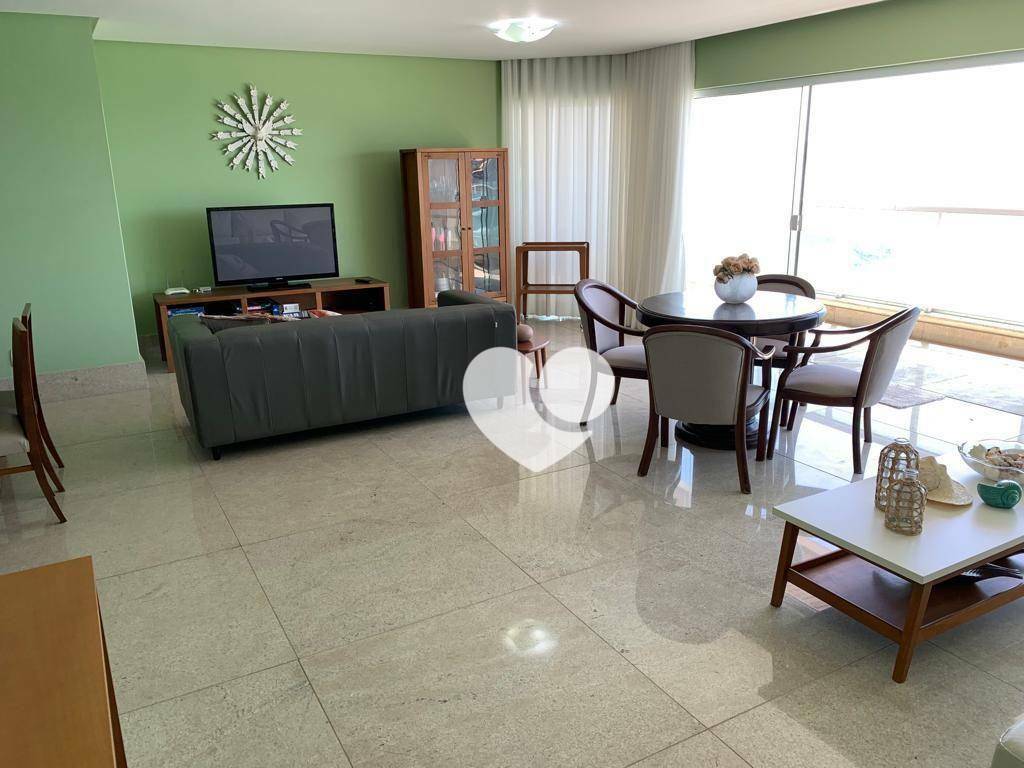 Apartamento à venda com 3 quartos, 240m² - Foto 10