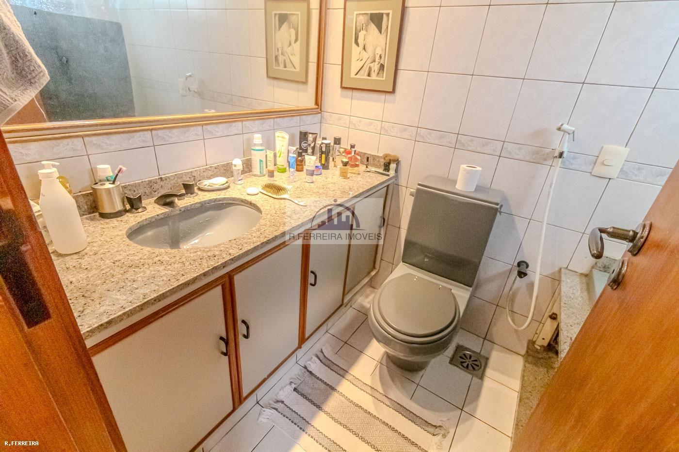 Apartamento à venda com 3 quartos, 137m² - Foto 23