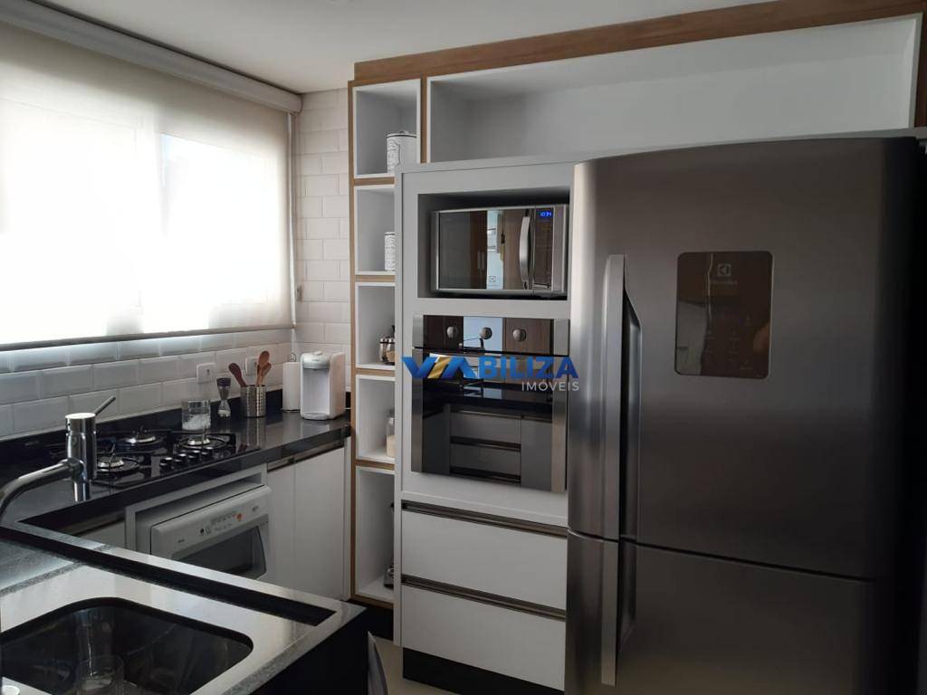 Apartamento à venda com 3 quartos, 114m² - Foto 3