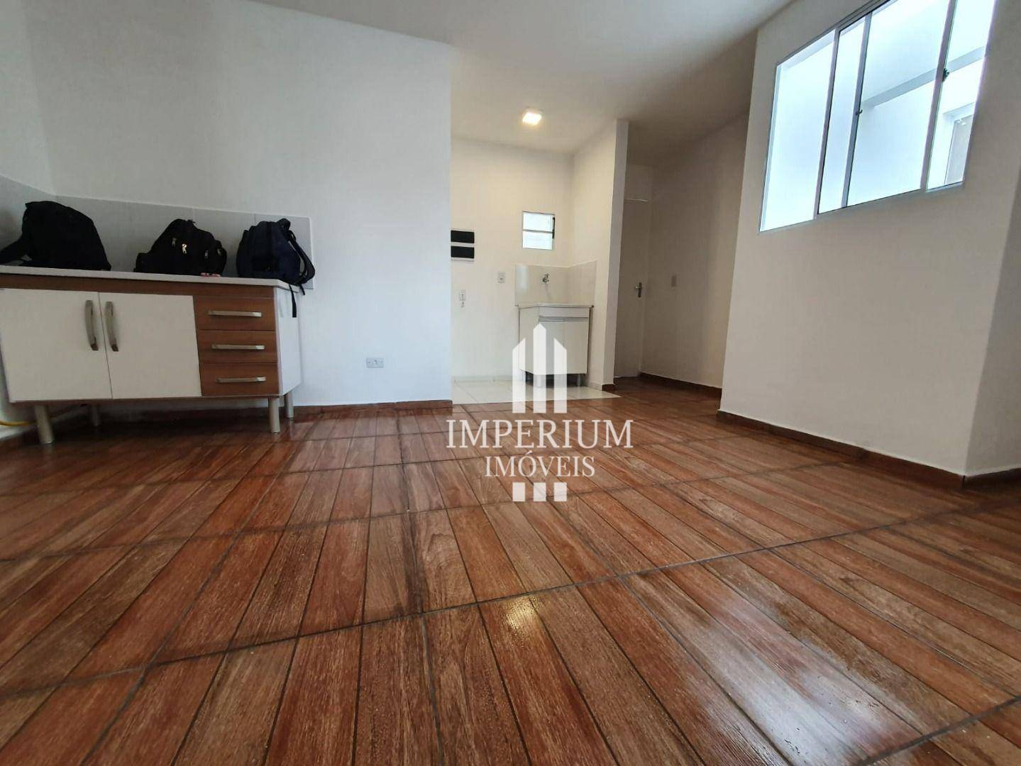 Apartamento para alugar com 2 quartos, 40m² - Foto 10