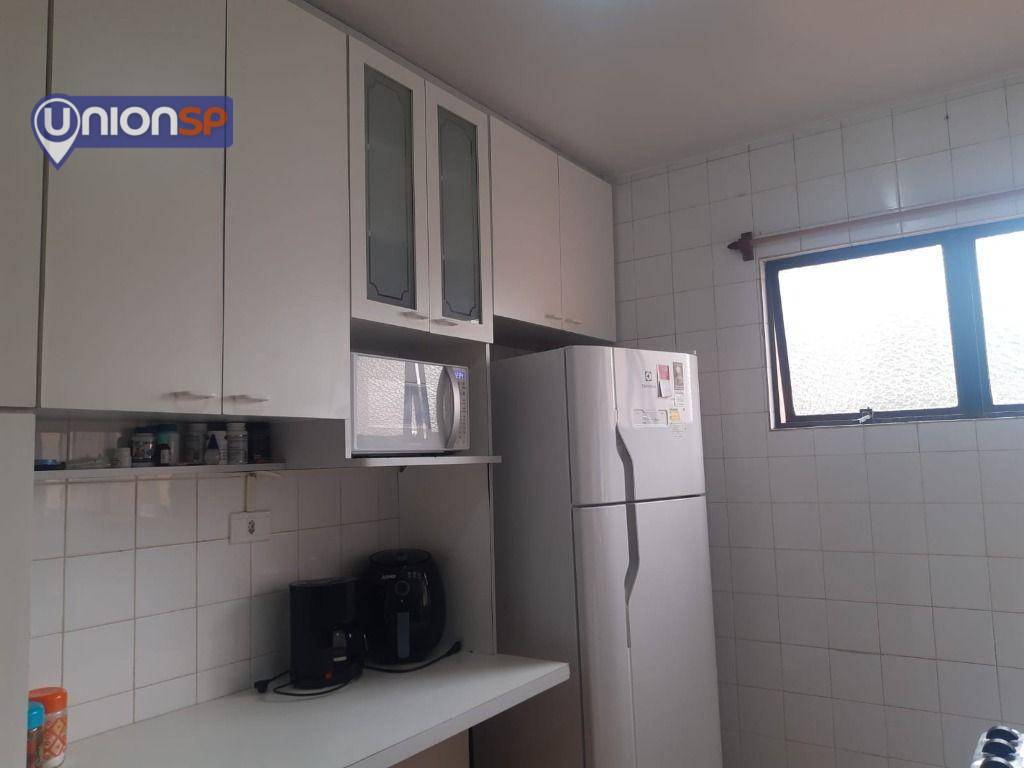 Apartamento à venda com 3 quartos, 59m² - Foto 11