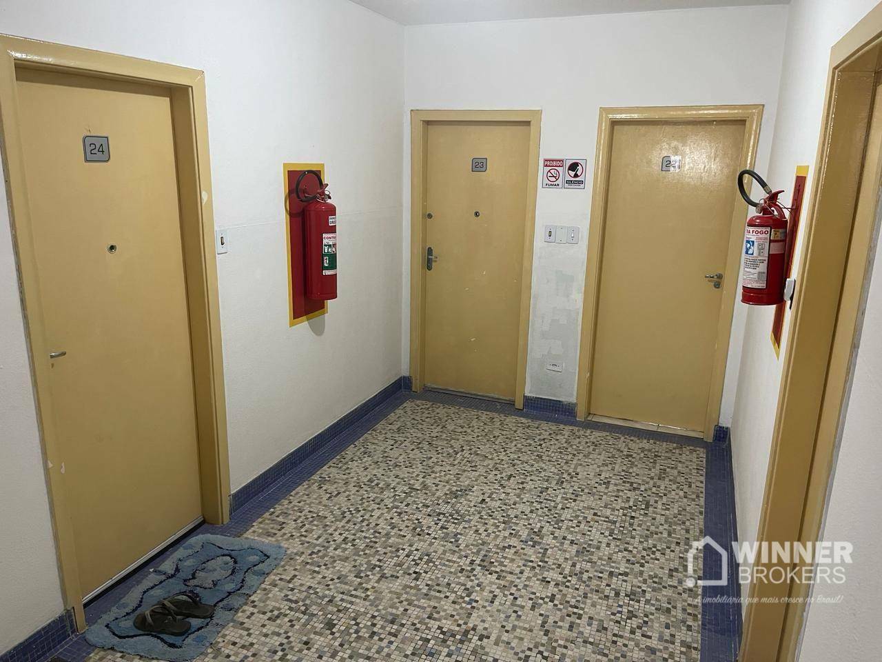 Apartamento à venda com 2 quartos, 500m² - Foto 2