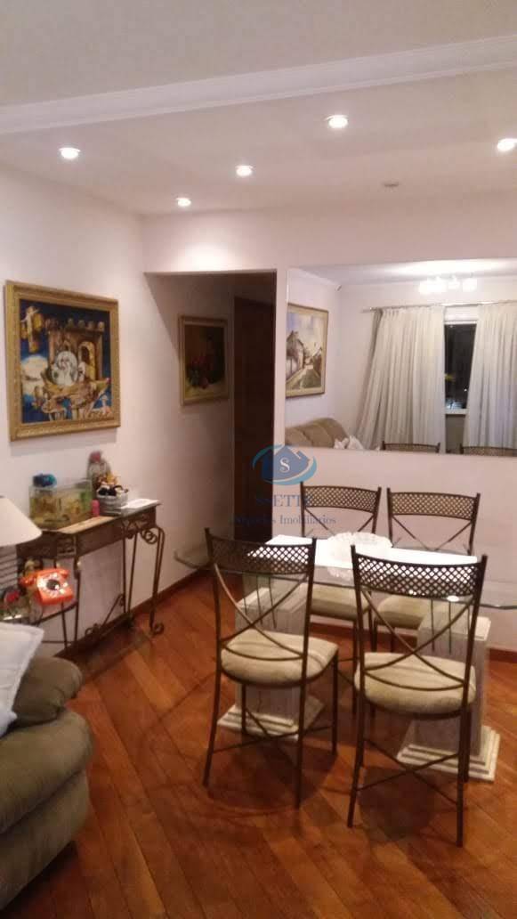 Apartamento à venda com 2 quartos, 60m² - Foto 18