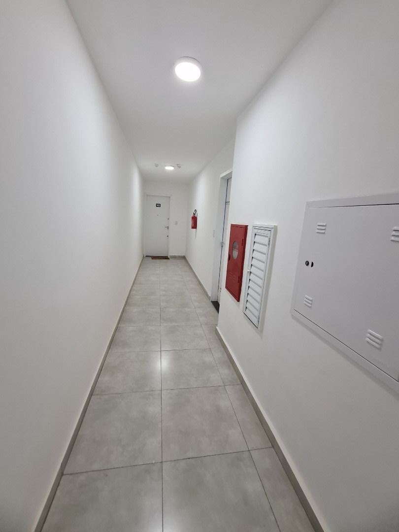 Apartamento à venda com 2 quartos, 75m² - Foto 18