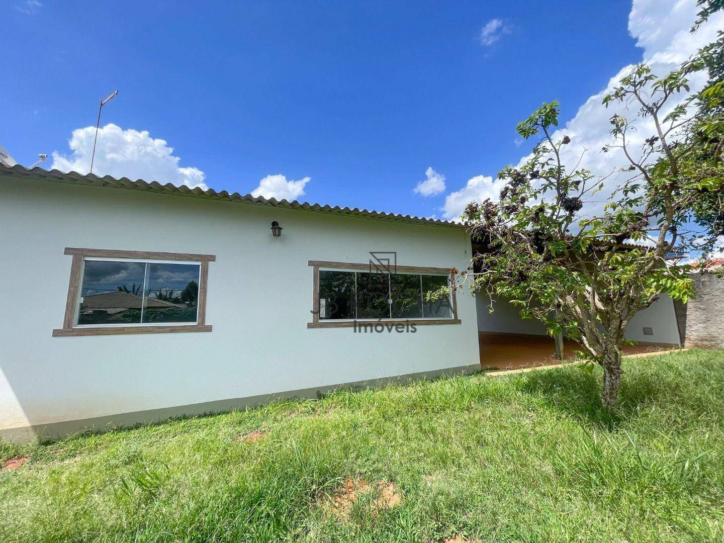 Casa de Condomínio para alugar com 2 quartos, 120m² - Foto 1