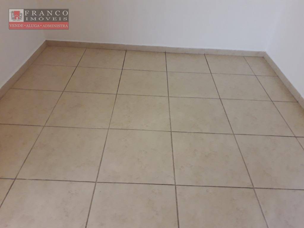 Apartamento à venda com 2 quartos, 60m² - Foto 24