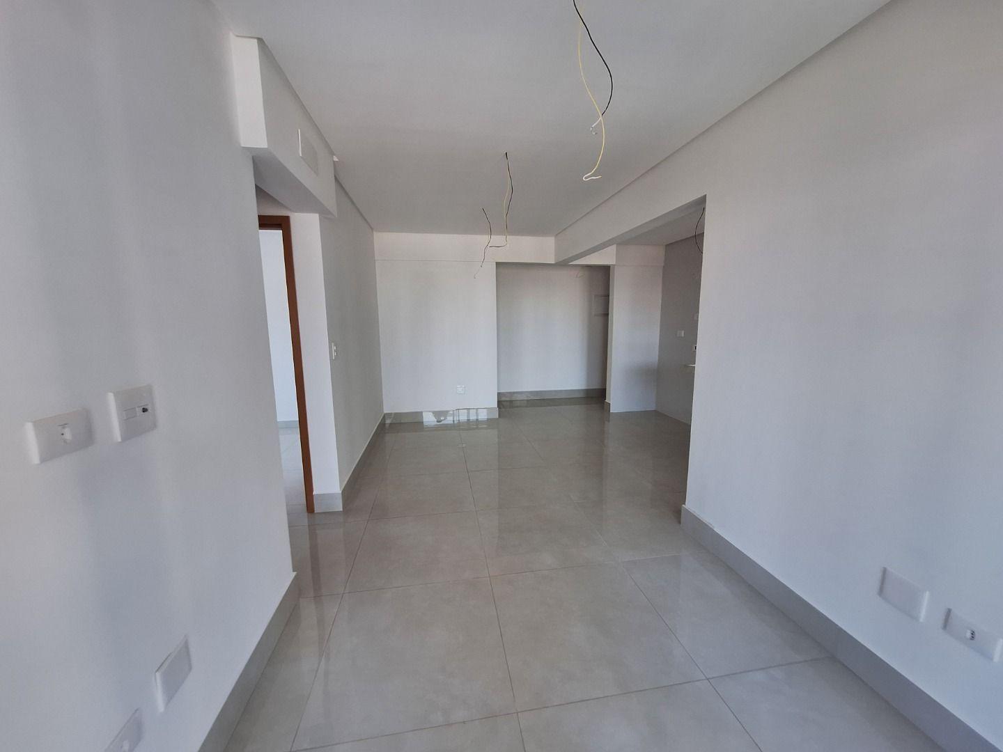 Apartamento à venda com 2 quartos, 76m² - Foto 9