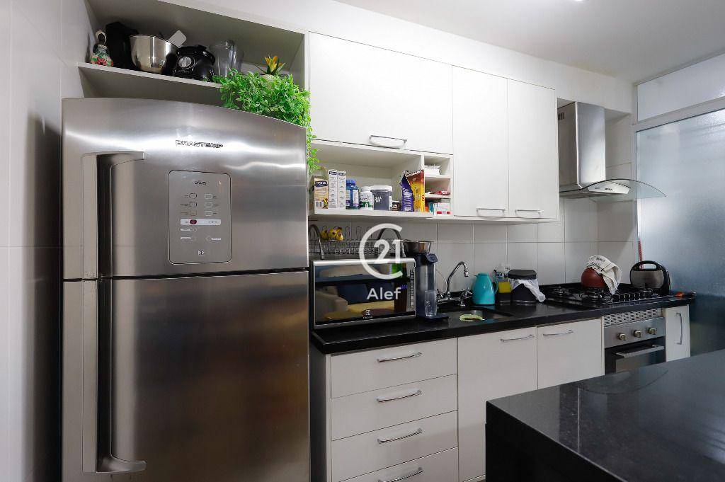 Apartamento à venda com 2 quartos, 79m² - Foto 6