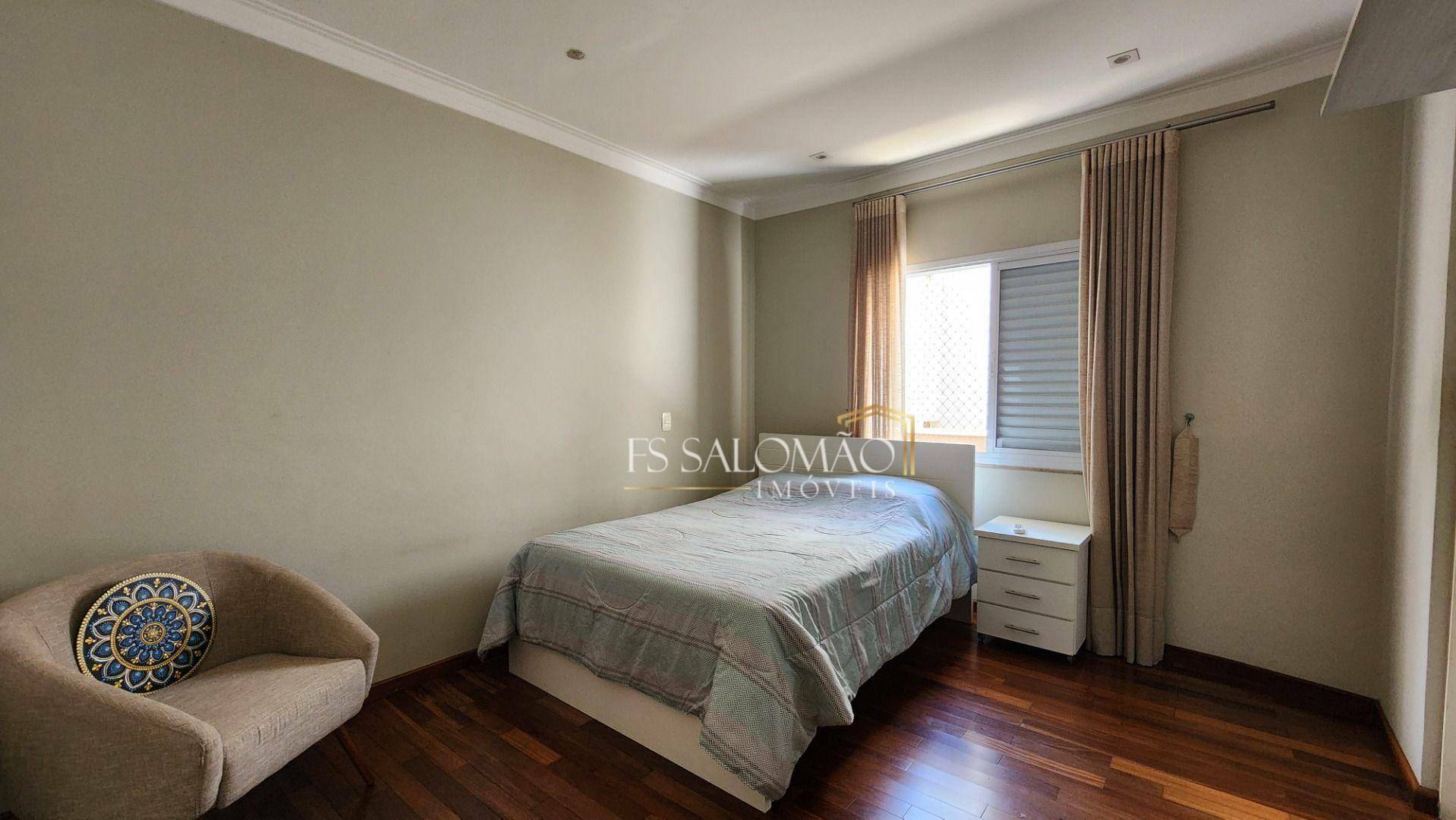 Casa à venda com 3 quartos, 356m² - Foto 39