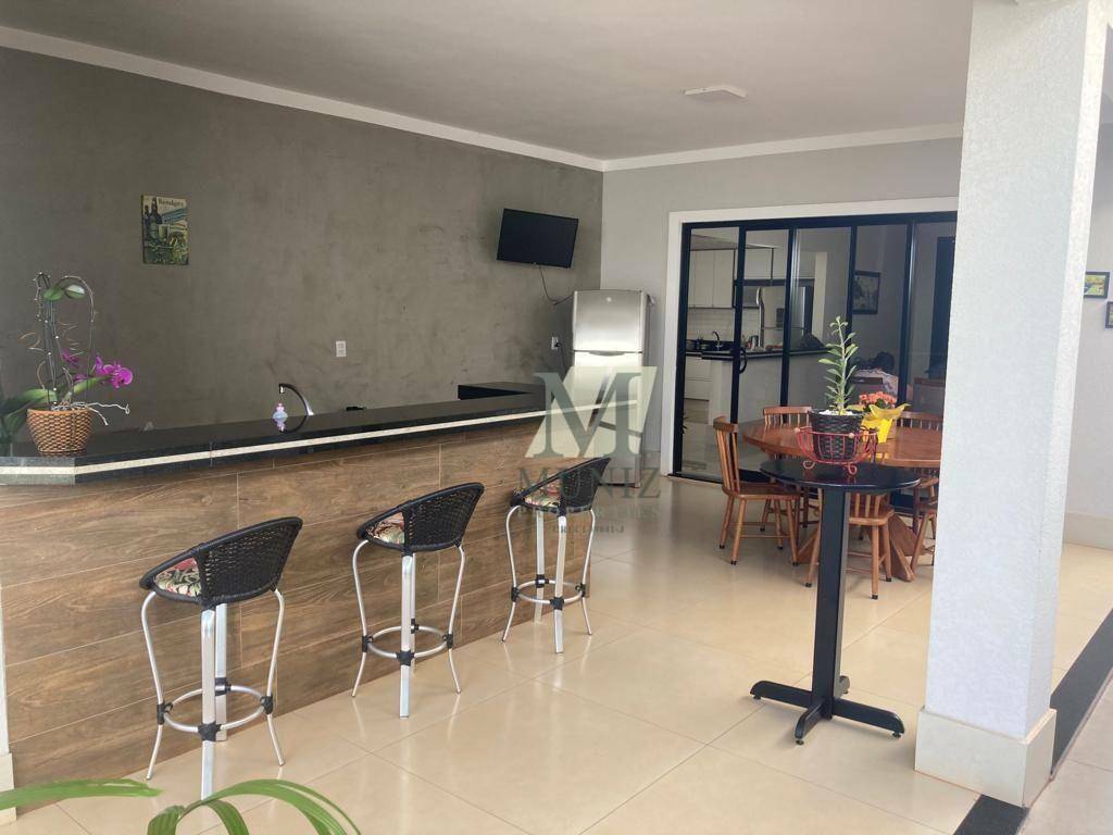 Casa de Condomínio à venda com 3 quartos, 200m² - Foto 5