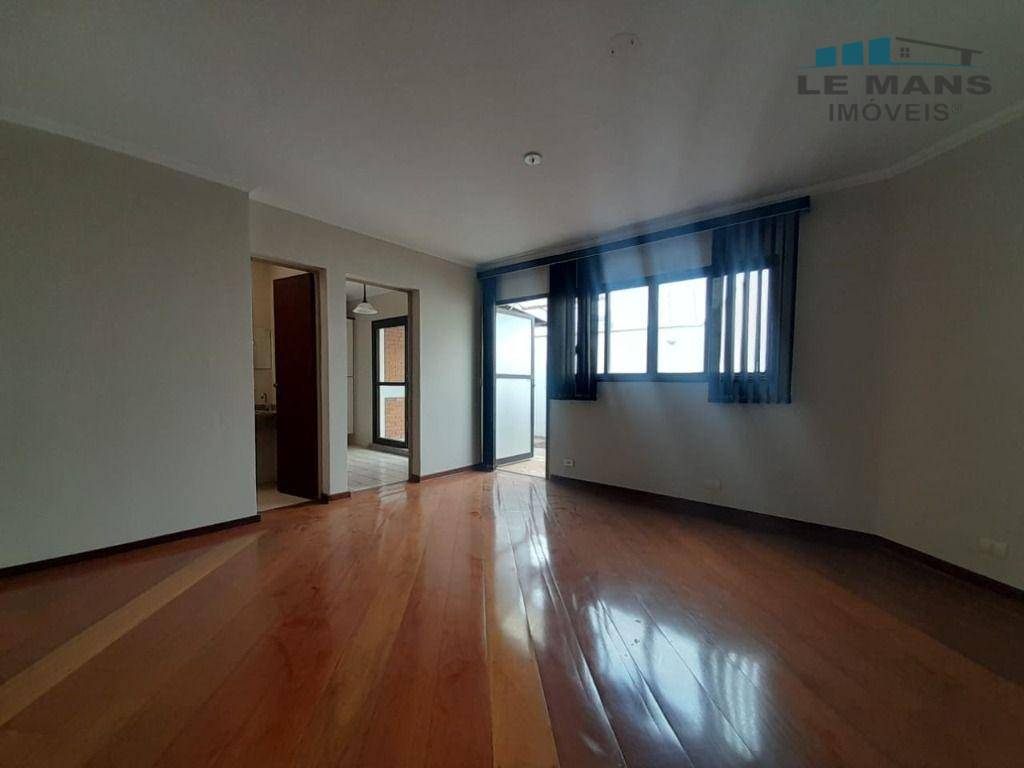 Apartamento à venda com 3 quartos, 196m² - Foto 1