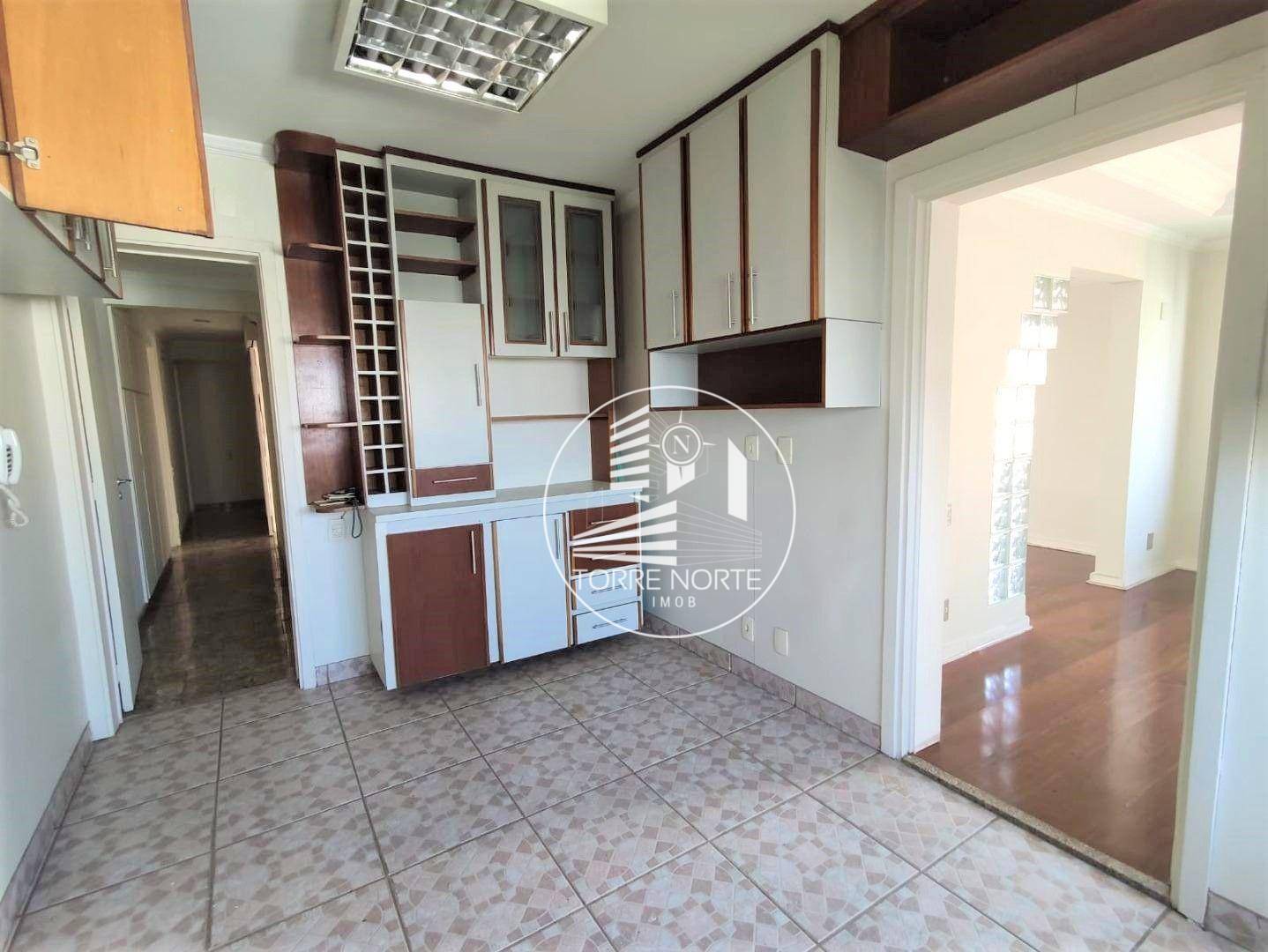 Cobertura à venda com 4 quartos, 328m² - Foto 15