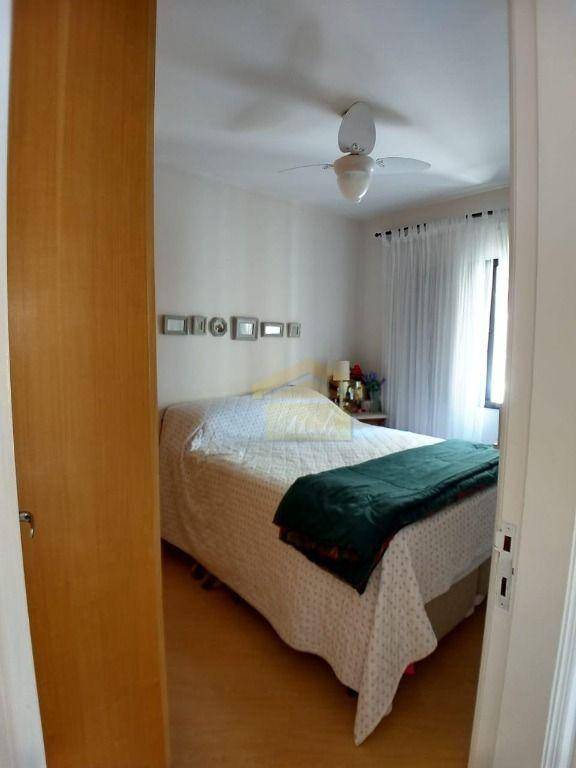 Apartamento à venda com 2 quartos, 55m² - Foto 3