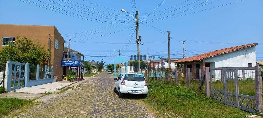 Casa à venda com 2 quartos, 90m² - Foto 13